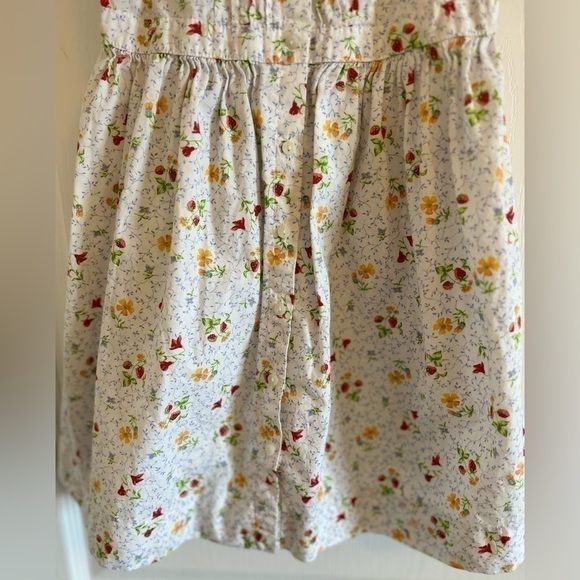 Floral Strawberry Button Up Dress 5T‍‍‍‍‍‍‍‍‍‍‍‍‍‍‍‍‍﻿﻿﻿﻿﻿﻿﻿﻿﻿﻿﻿﻿﻿﻿﻿﻿﻿﻿…‍‍‍‍‍‍﻿‍ - Picture 3 of 7